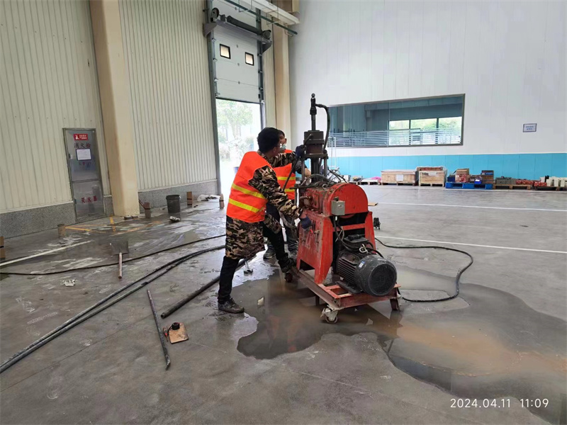 拜城厂房地面下沉塌陷注浆加固施工